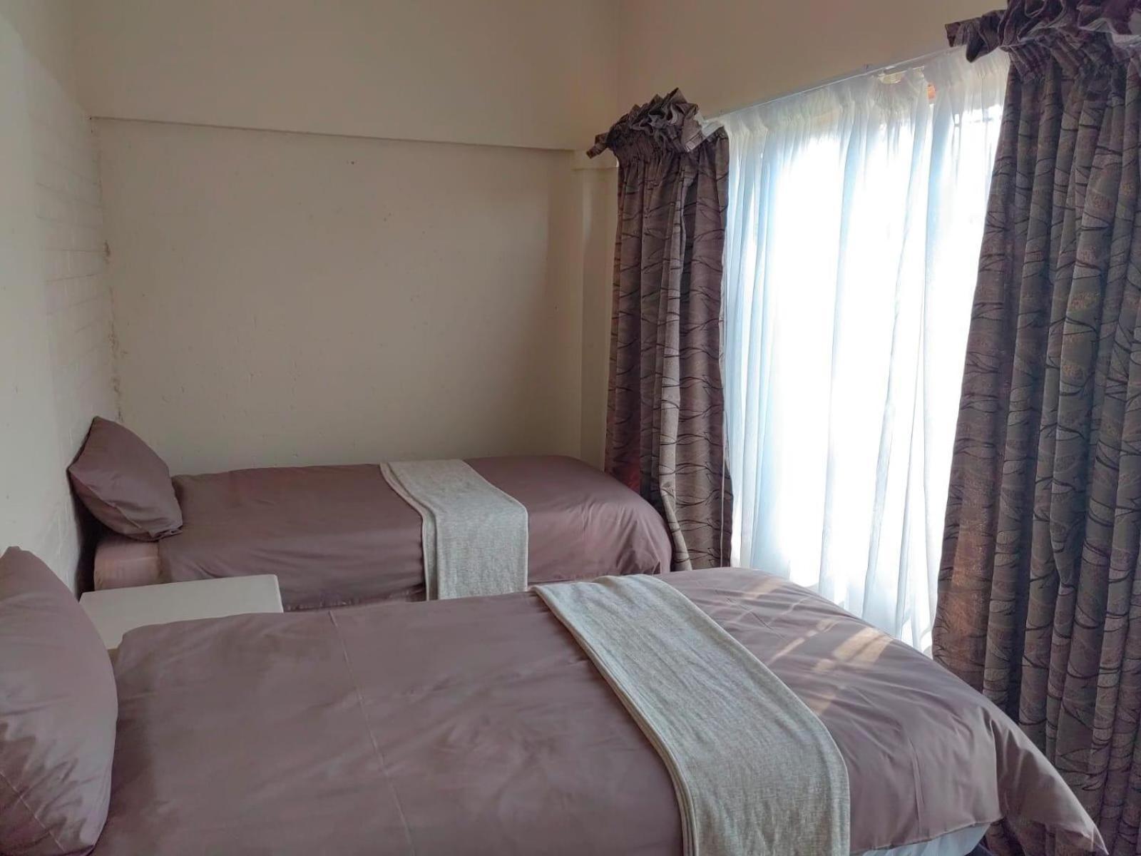 Sibahlenomhlambi Guesthouse Springs  Habitación foto