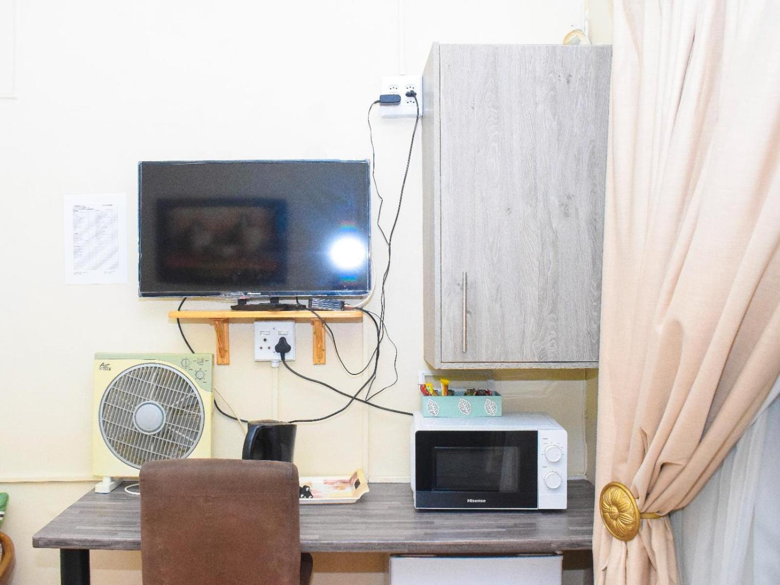 Sibahlenomhlambi Guesthouse Springs  Habitación foto